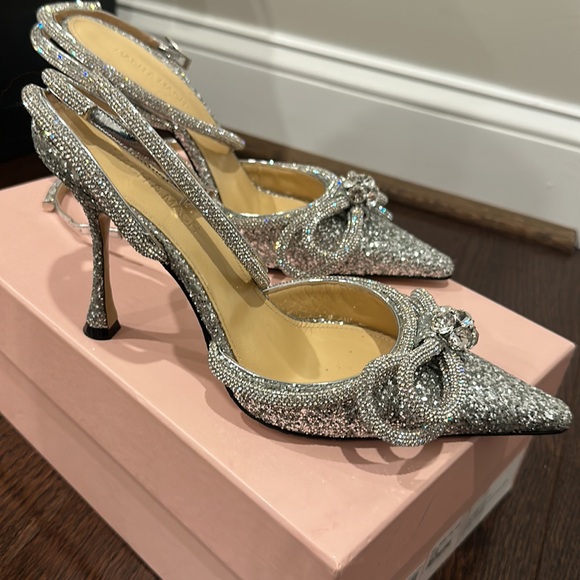 Glitter Double Crystal Bow Pointed Toe Pump - Picture 3 of 7